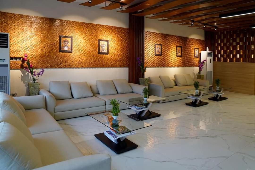Elohim Hotel Sentani Jayapura Exterior photo
