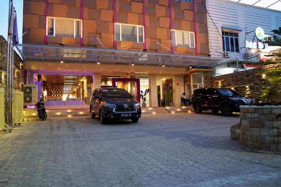 Elohim Hotel Sentani Jayapura Exterior photo